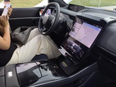 机版CLTC续航650km